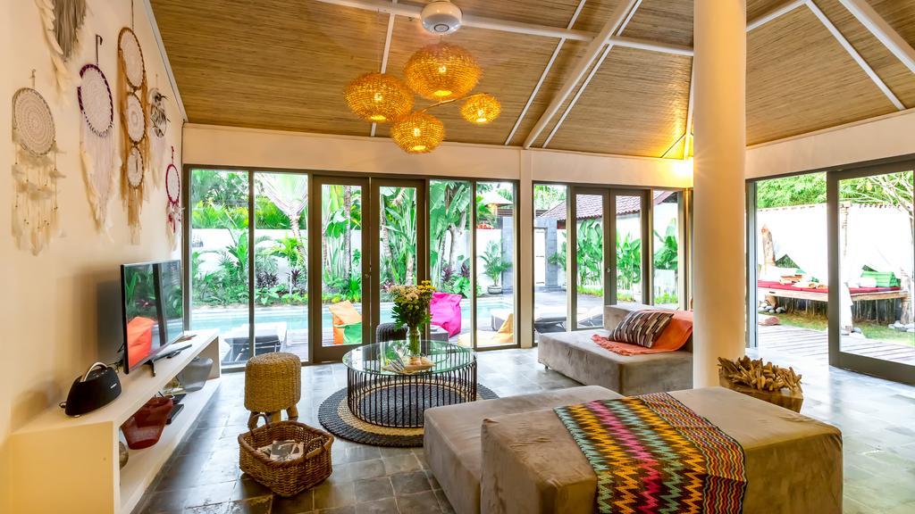 Luxury Villa Kudeta 300M Beach And Heart Of Seminyak Esterno foto